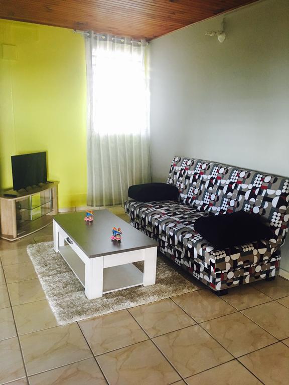 Le Papillon Apartment Le Moule Exterior foto
