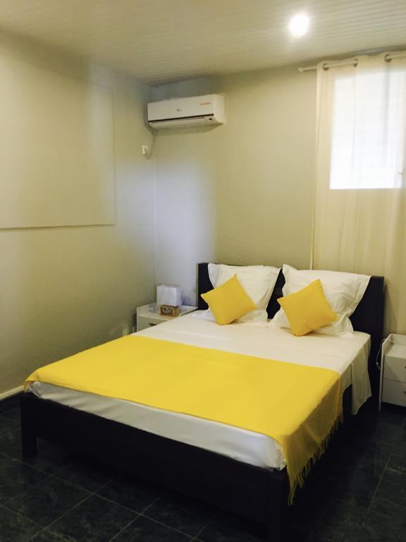 Le Papillon Apartment Le Moule Exterior foto
