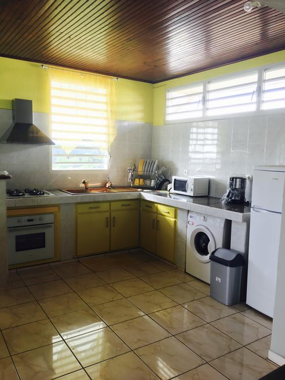 Le Papillon Apartment Le Moule Exterior foto